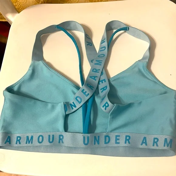 Under Armour Sports Bra Top - Picture 2 of 6